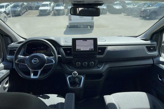 Nissan Primastar image 9