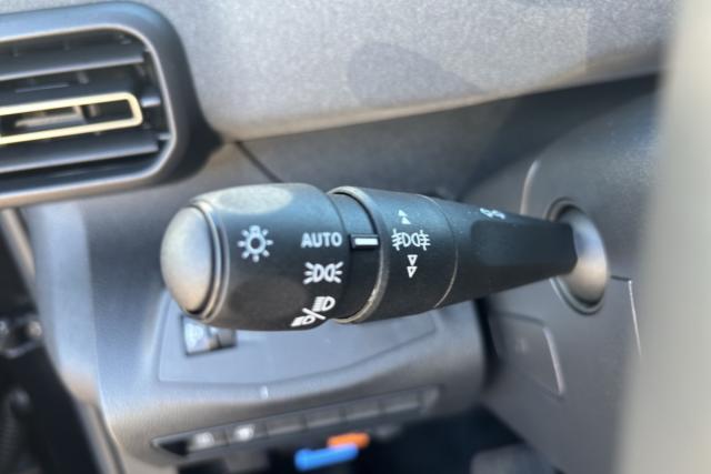 Peugeot Rifter image 6