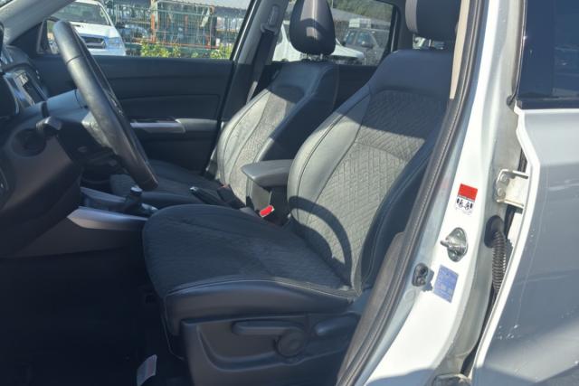 Suzuki Vitara image 4