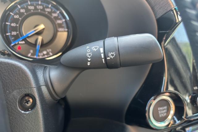 Toyota Hilux image 5