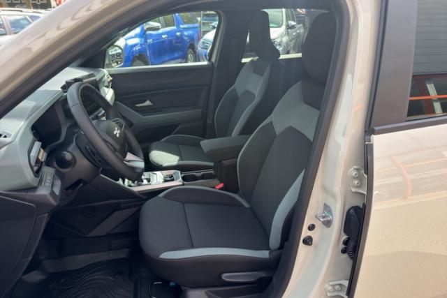 Dacia Duster image 5
