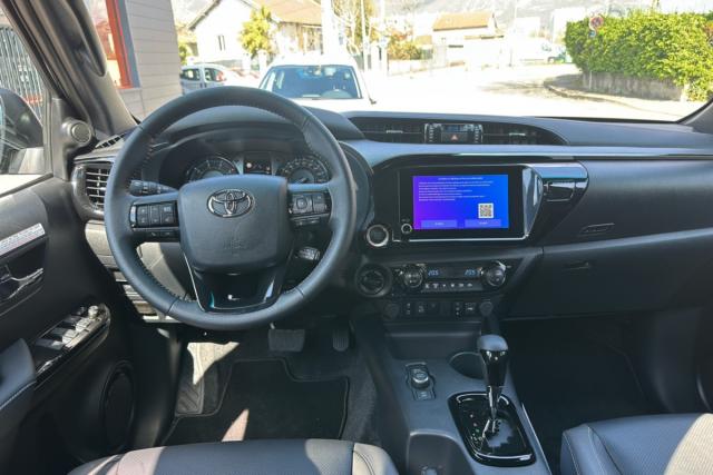 Toyota Hilux image 3