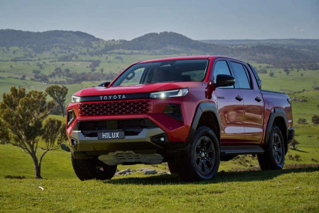 Toyota Hilux New 2.8 204 Bva Confort 4