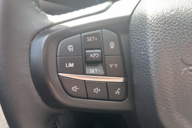 Ford Ranger image 8