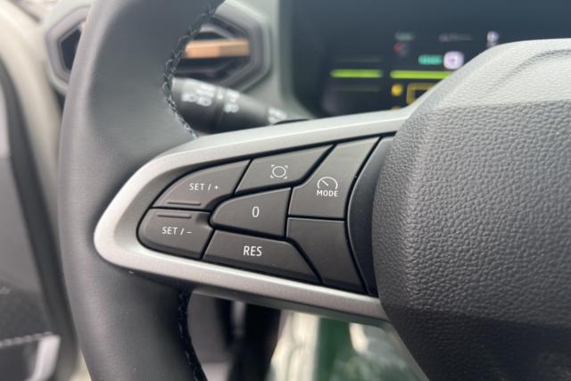 Dacia Duster image 9