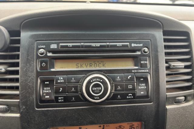 Nissan Navara image 3