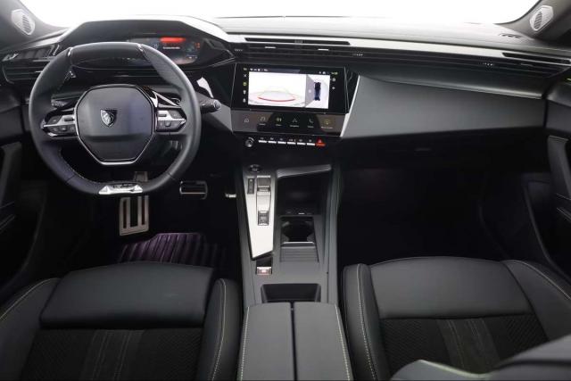 Peugeot 408 image 6