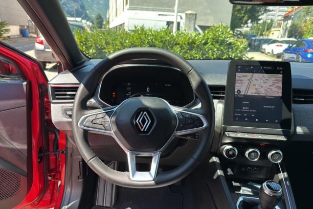 Renault Clio image 1