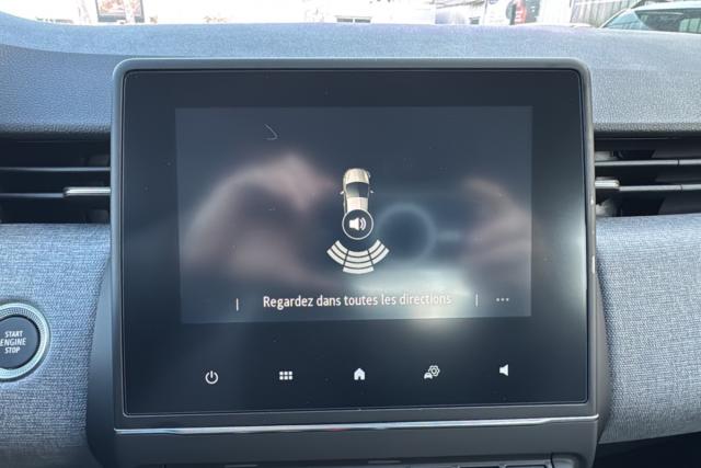 Renault Clio image 9