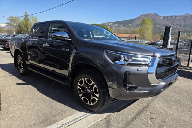 Toyota Hilux image 1