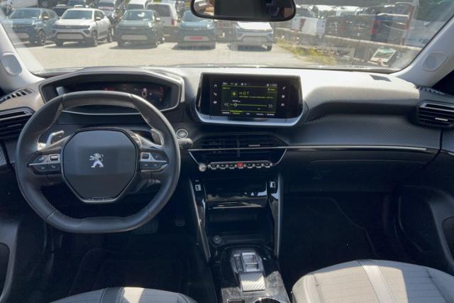 Peugeot 2008 image 7