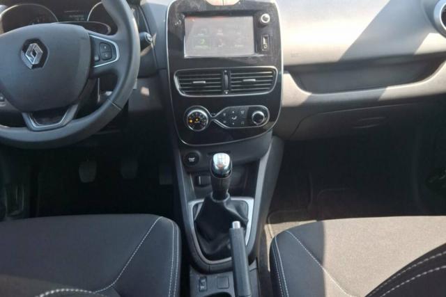 Renault Clio image 9