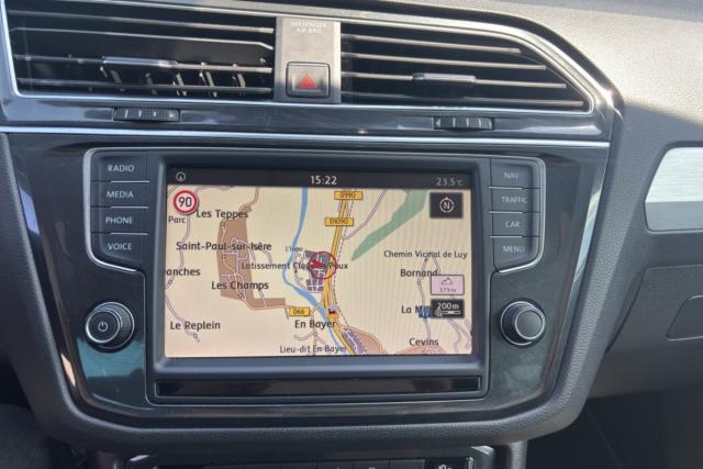 Volkswagen Tiguan image 9