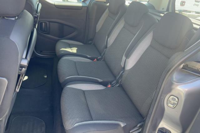 Peugeot Partner image 2