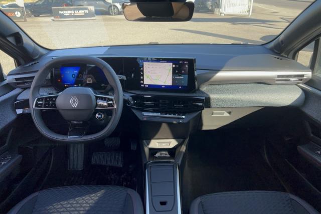 Renault Clio image 8