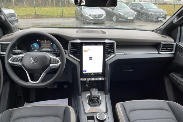 Volkswagen Amarok image 8
