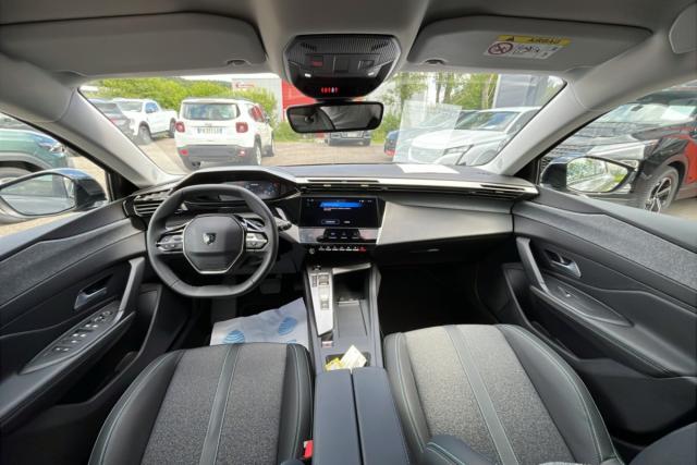 Peugeot 308 image 1