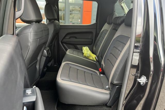Volkswagen Amarok image 7