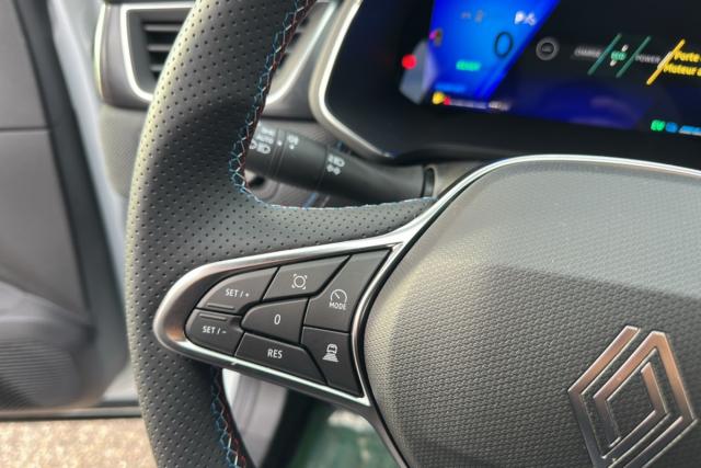 Renault Symbioz image 8