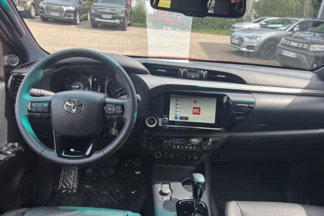Toyota Hilux image 5