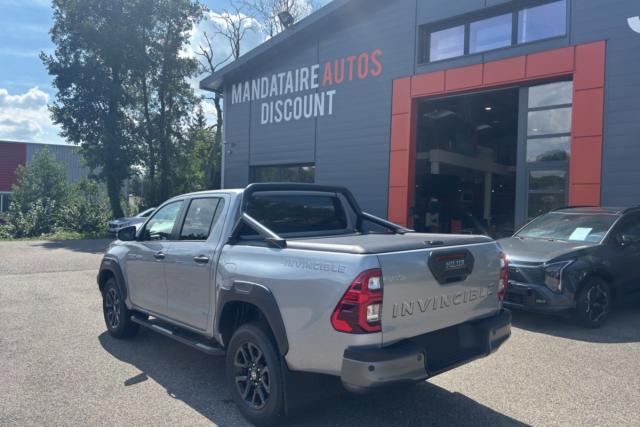 Toyota Hilux 2.8 204 Bva Invincible Ri