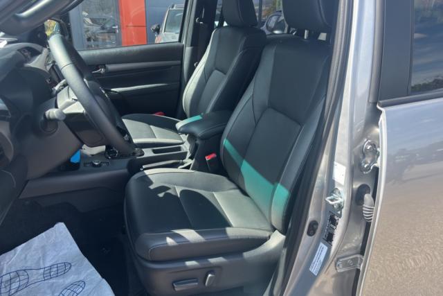 Toyota Hilux image 3