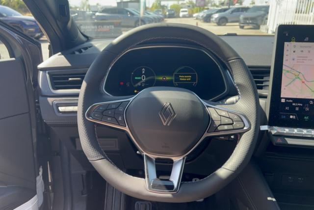 Renault Captur image 1