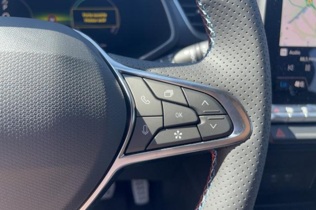 Renault Captur image 2