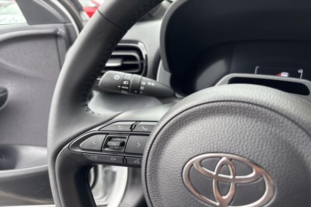 Toyota Yaris Cross image 6