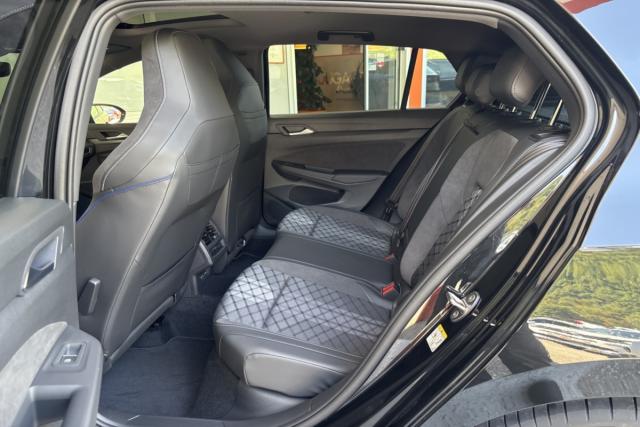 Volkswagen Golf image 3