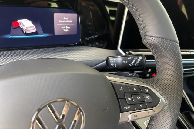 Volkswagen Golf image 8