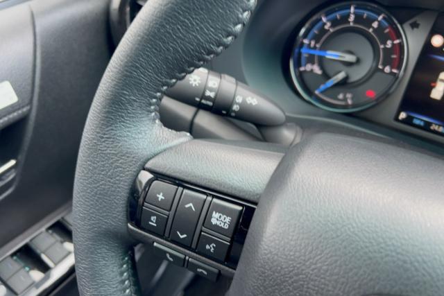 Toyota Hilux image 3