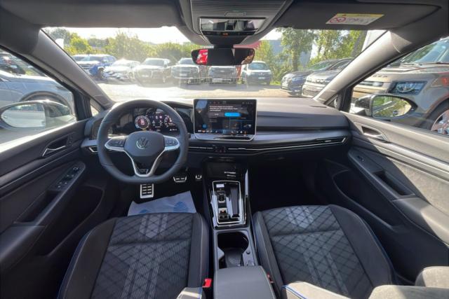 Volkswagen Golf image 4