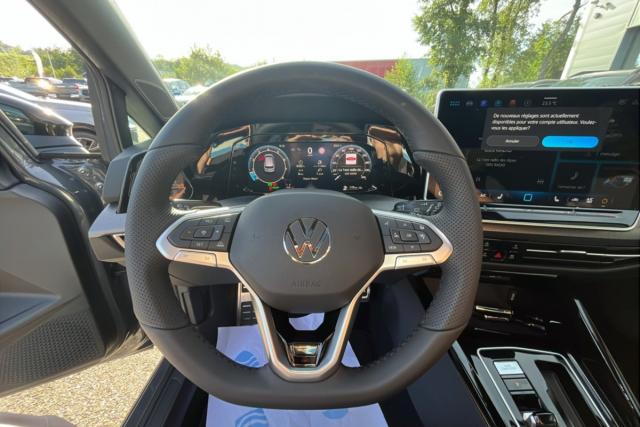 Volkswagen Golf image 6