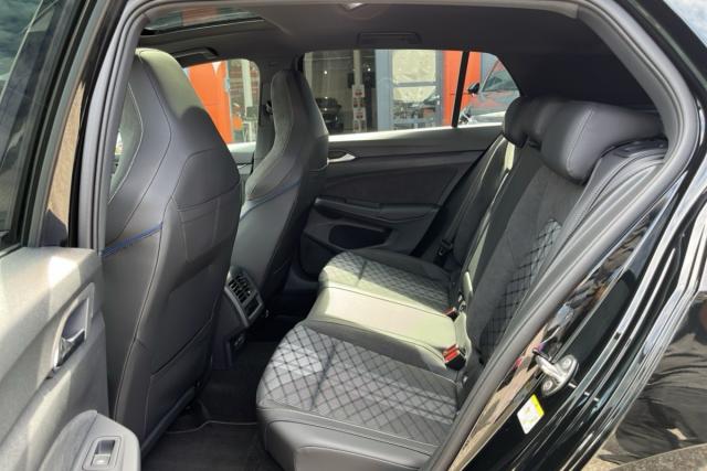 Volkswagen Golf image 4