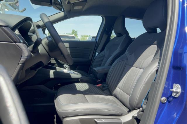 Renault Captur image 1