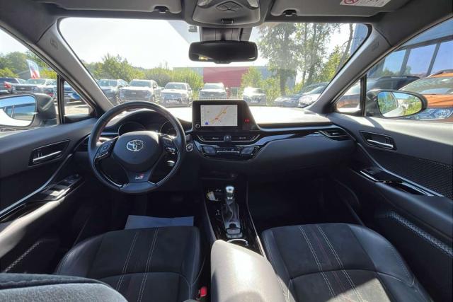 Toyota C-Hr image 1