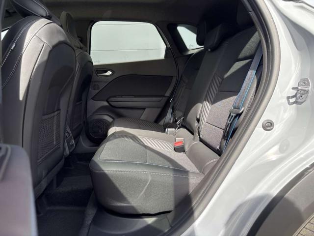 Renault Symbioz image 2