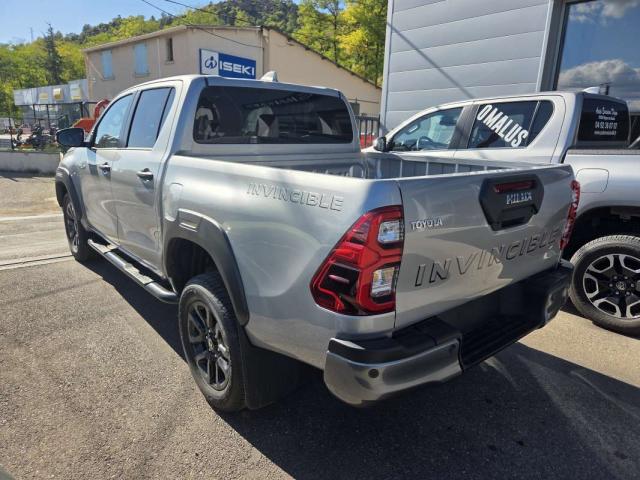 Toyota Hilux image 9
