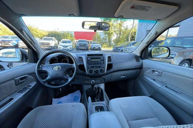 Toyota Hilux image 6