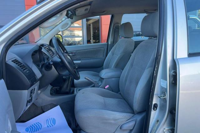 Toyota Hilux image 7