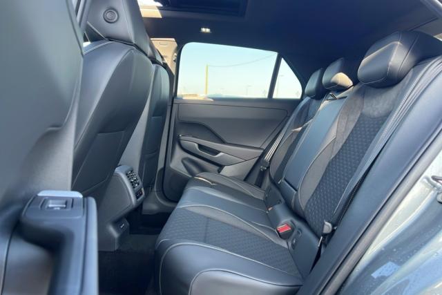 Volkswagen T-Roc image 7
