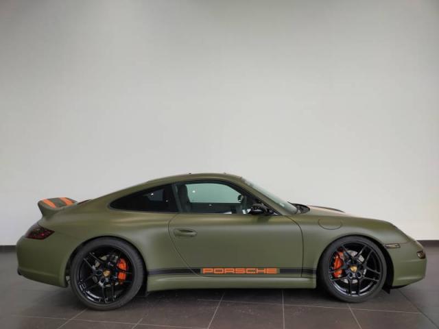 Porsche 911 image 4