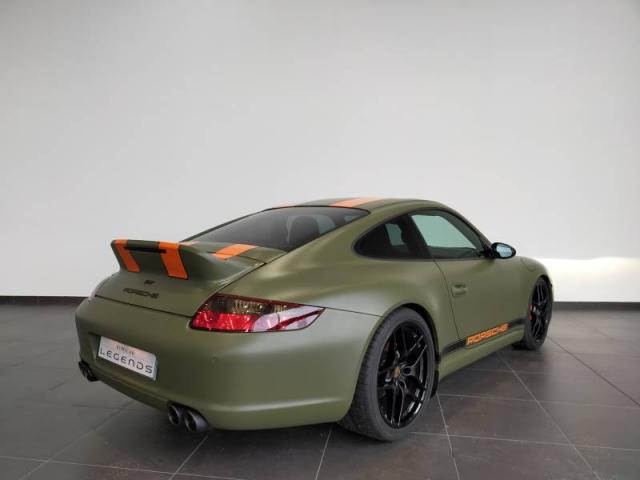 Porsche 911 image 6