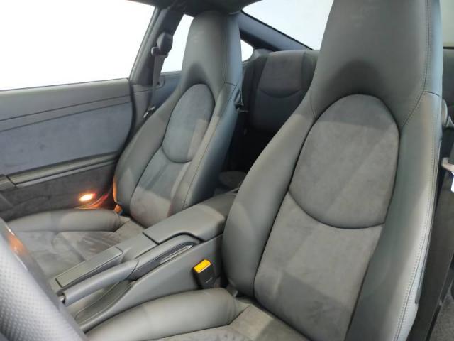 Porsche 911 image 1