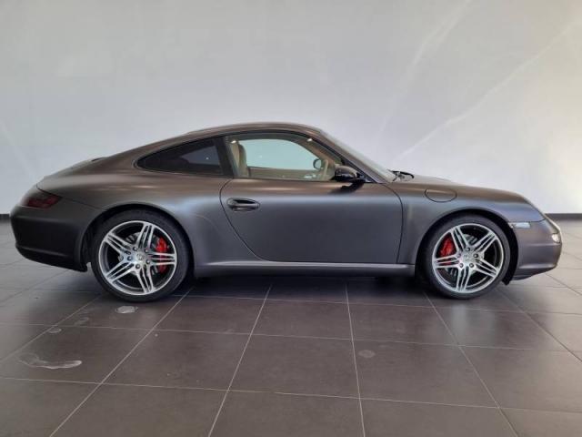 Porsche 911 image 4