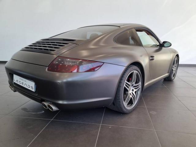 Porsche 911 image 6