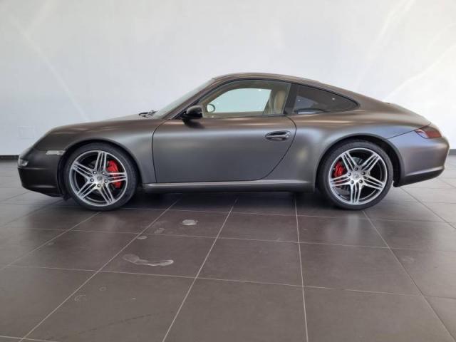 Porsche 911 image 2