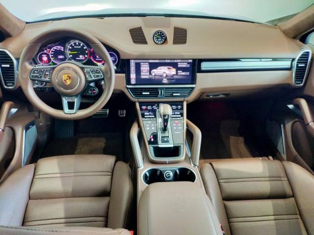 Porsche Cayenne image 4
