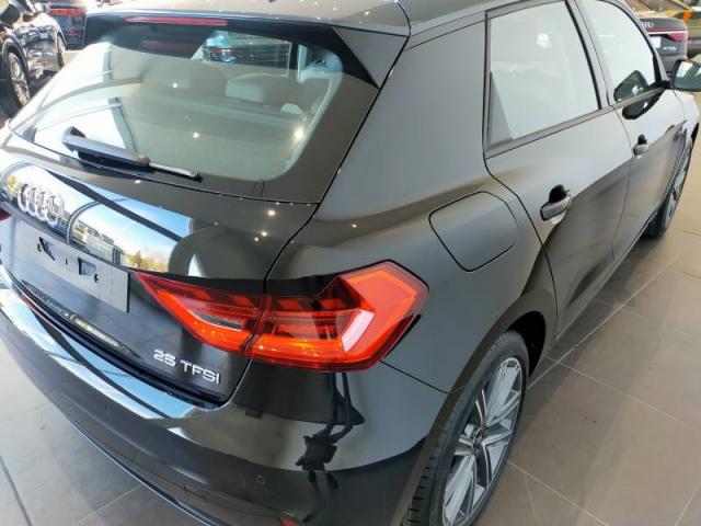 Audi A1 Sportback image 8